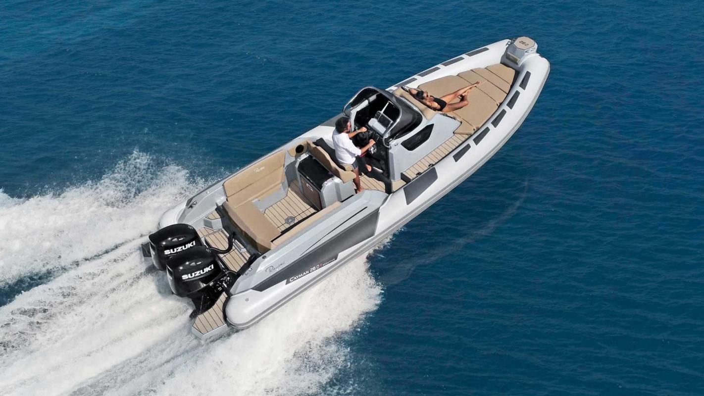 Ranieri CAYMAN 28.0 EXECUTIVE 9m 2025 83 Var Boats and Outboards