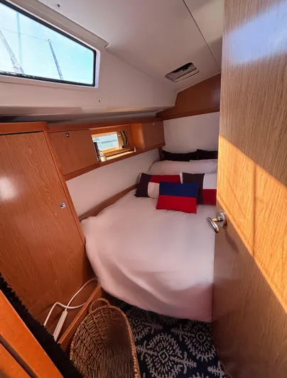 Freebyrd Yacht Photos Pics 