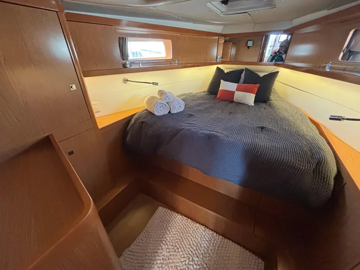 Freebyrd Yacht Photos Pics 