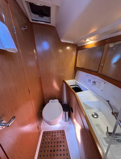 Freebyrd Yacht Photos Pics 