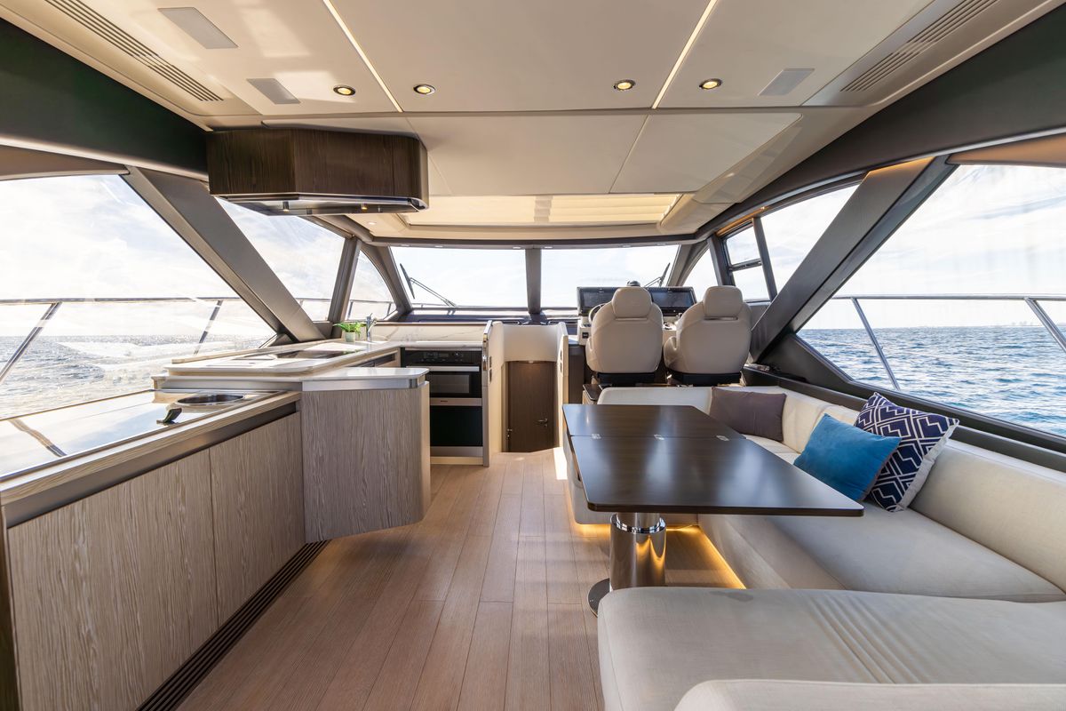 2021 Azimut 60 
