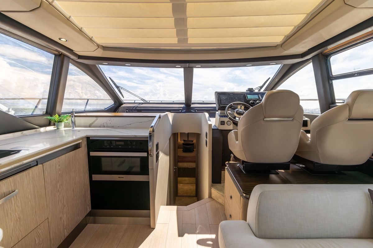 2021 Azimut 60 