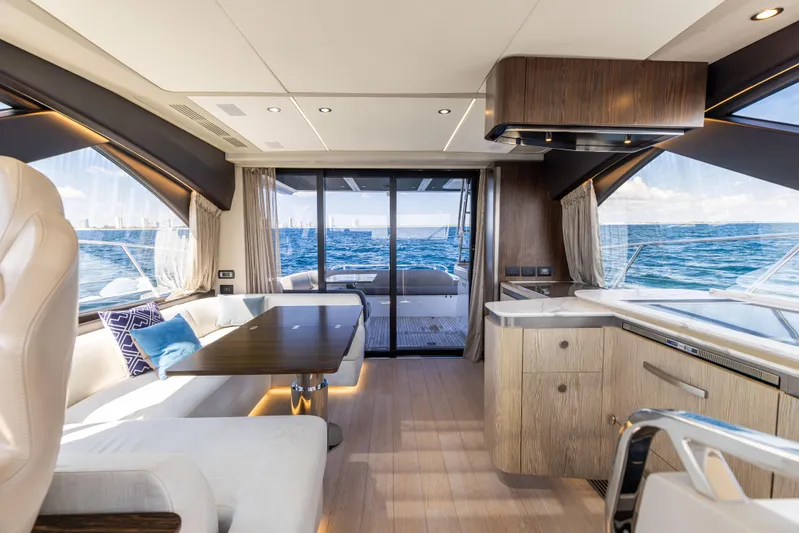 Azure Yacht Photos Pics Azimut 60 Azure - Interior Salon