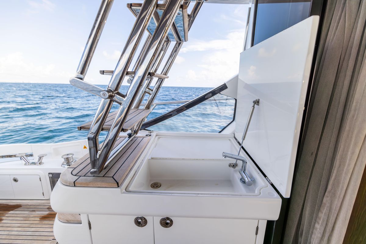 2021 Azimut 60 