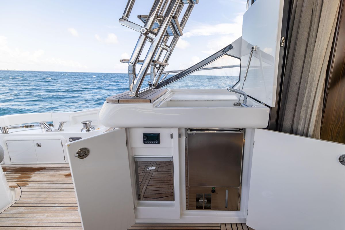 2021 Azimut 60 