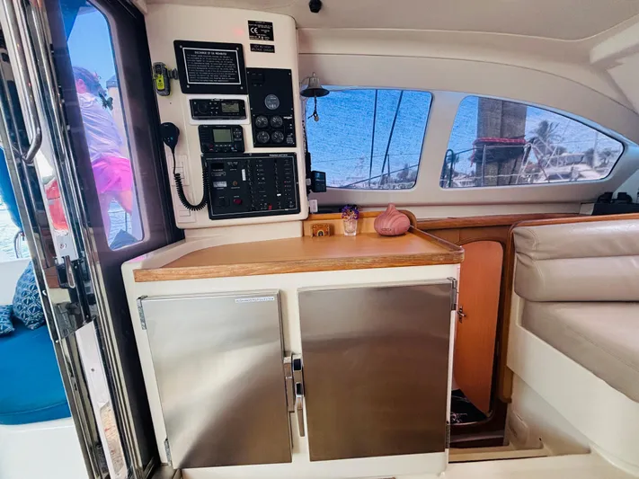 Sailfish Yacht Photos Pics 