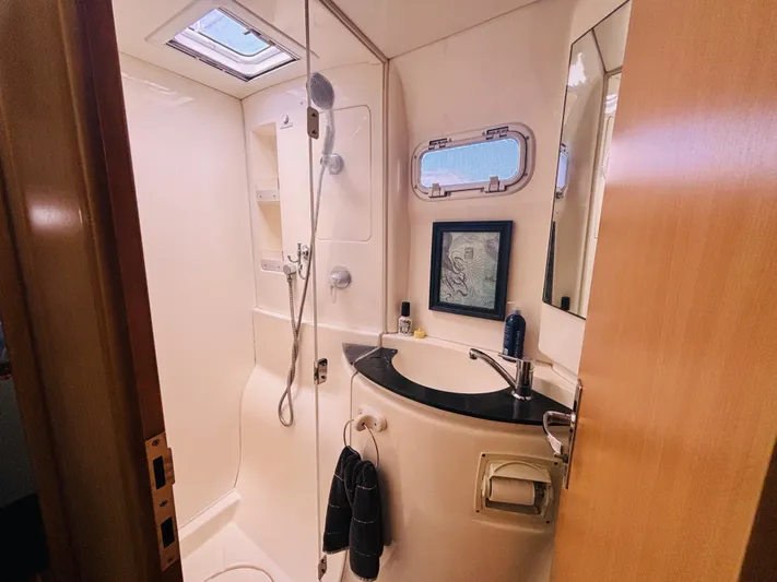 Sailfish Yacht Photos Pics 