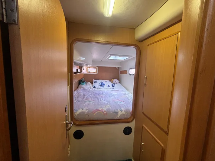 Sailfish Yacht Photos Pics 