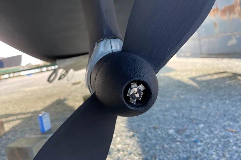 Sailfish Yacht Photos Pics 