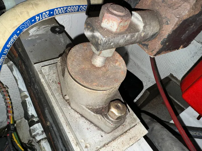 Carolina Breeze Yacht Photos Pics 