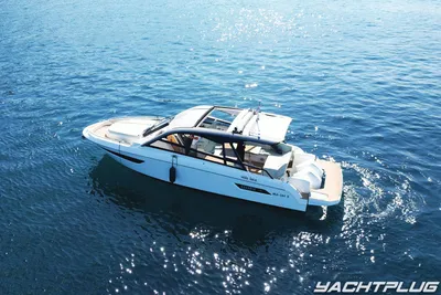 2020 Bavaria Vida 33