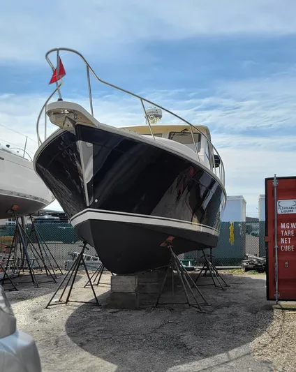 Bravo Zula Yacht Photos Pics Mainship Pilot Sedan 34