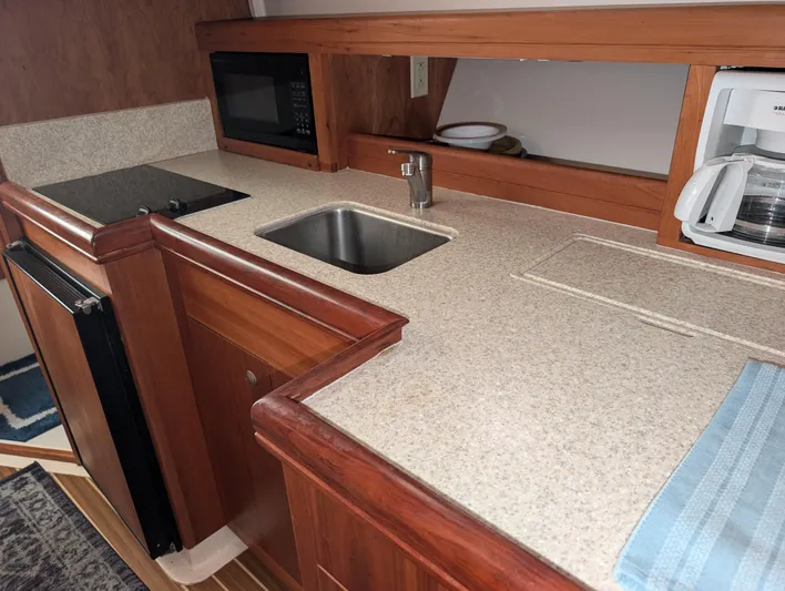 Bravo Zula Yacht Photos Pics Mainship Pilot Sedan 34