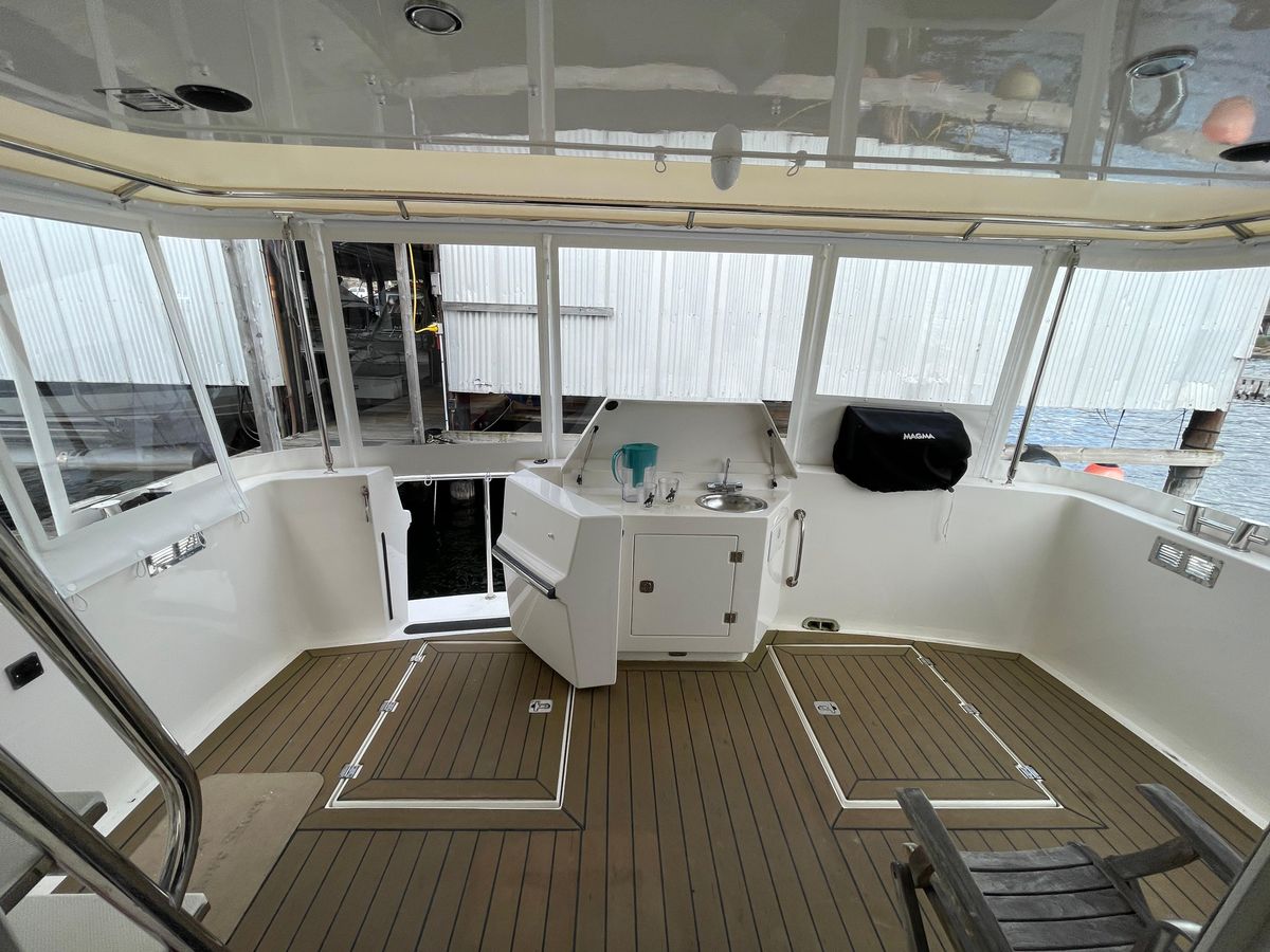 2009 American Tug 52 