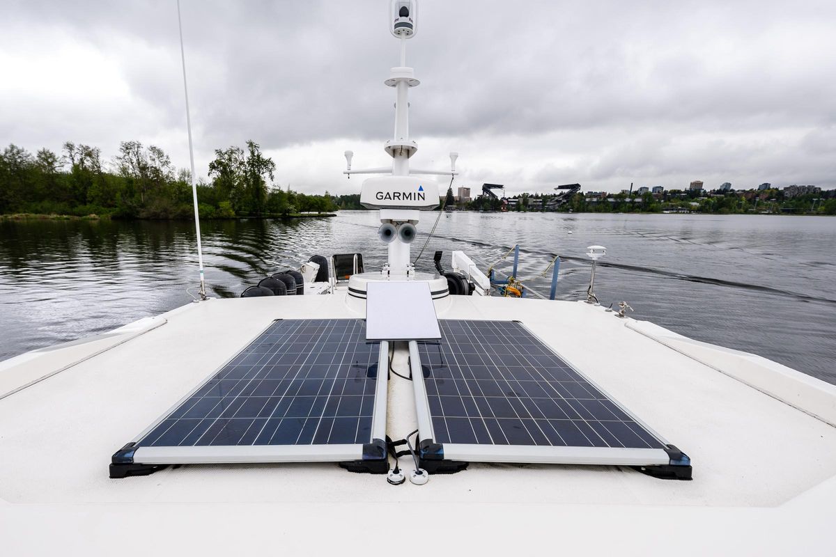 2009 American Tug 52 