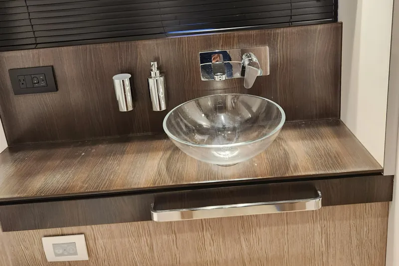 Pri Sea Yacht Photos Pics Modern glass sink in 2019 Azimut S6 yacht bathroom.