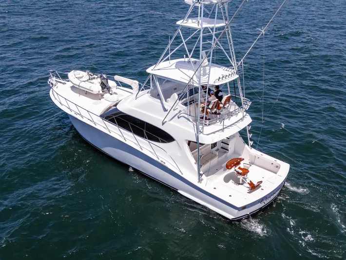 Querencia Yacht Photos Pics 