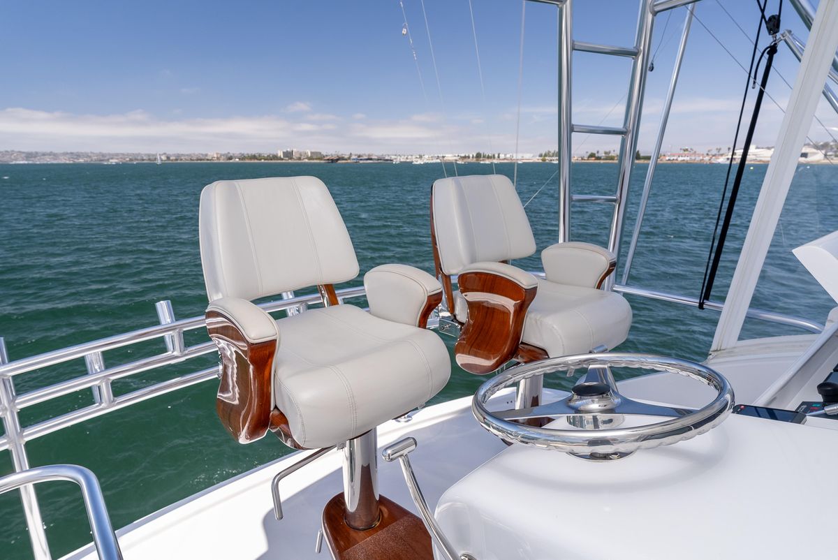 2017 Hatteras 54 