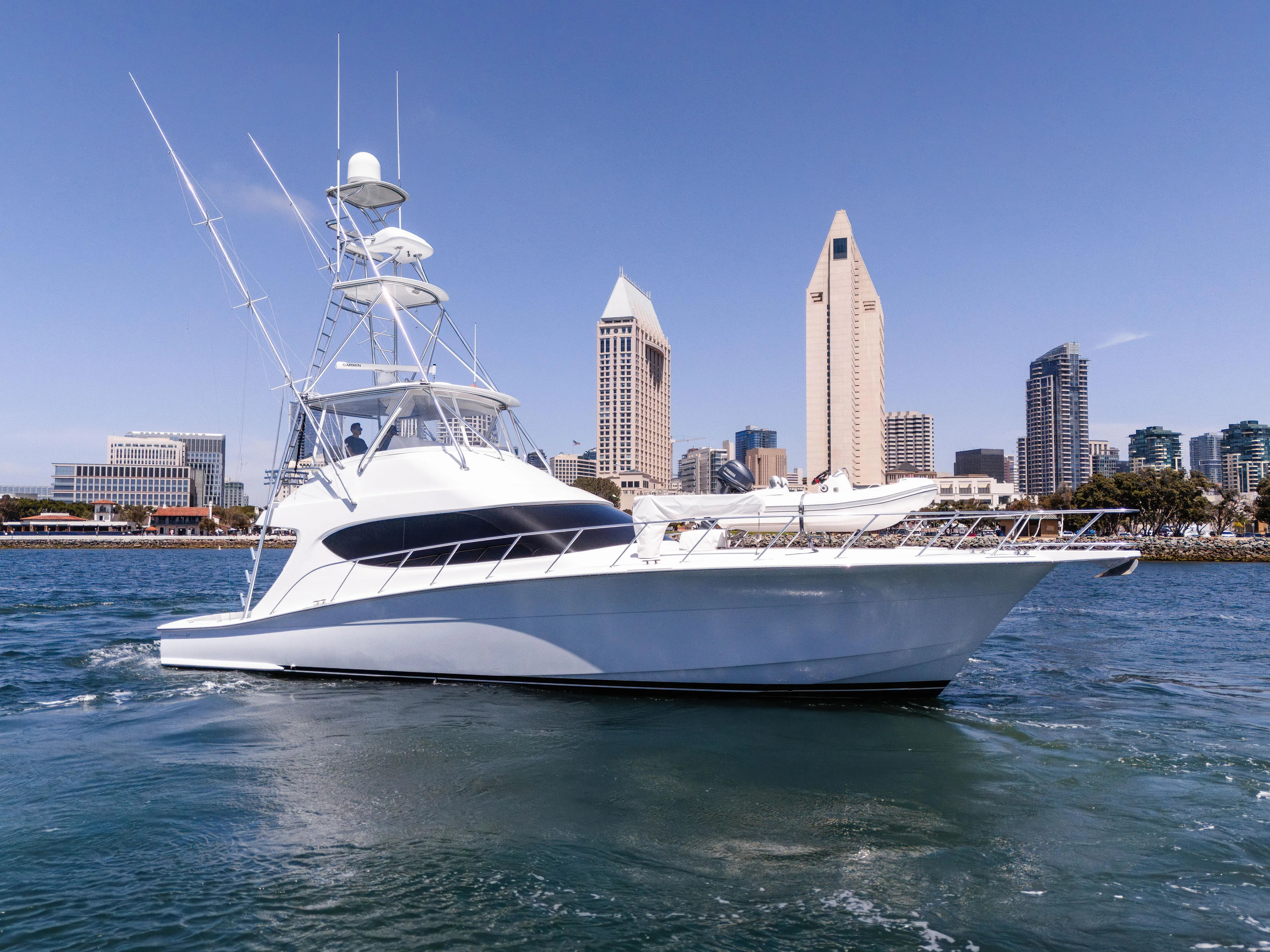 Querencia Yacht Photos Pics 