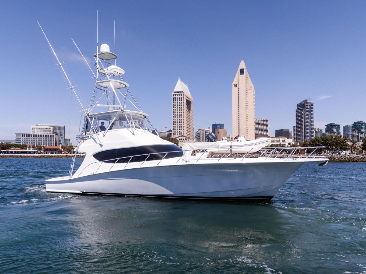 2017 Hatteras 54 