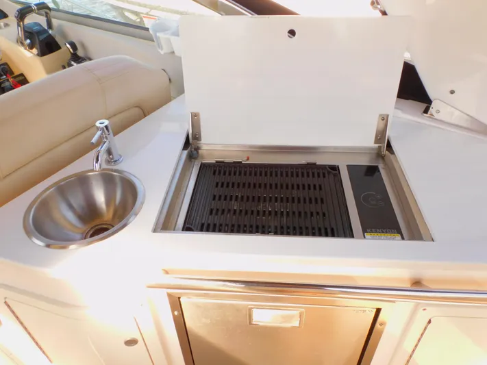 Leigha Alta Yacht Photos Pics 