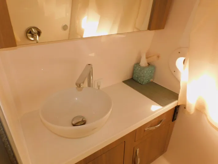 Leigha Alta Yacht Photos Pics 