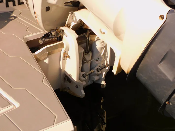 Leigha Alta Yacht Photos Pics 