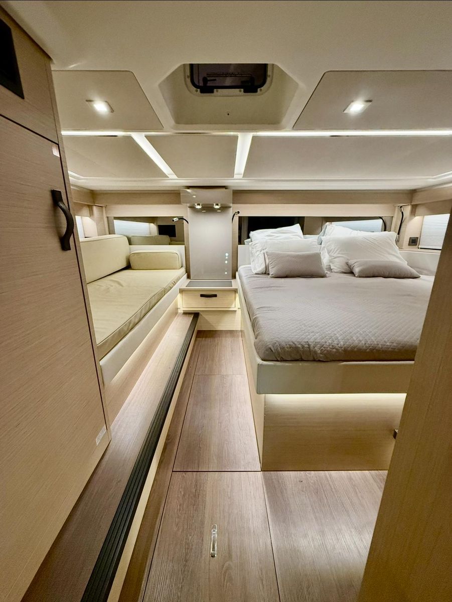 2024 Jeanneau 45 