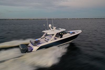 Yacht