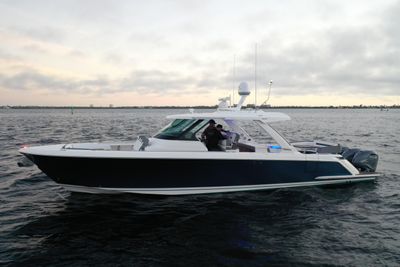 Yacht