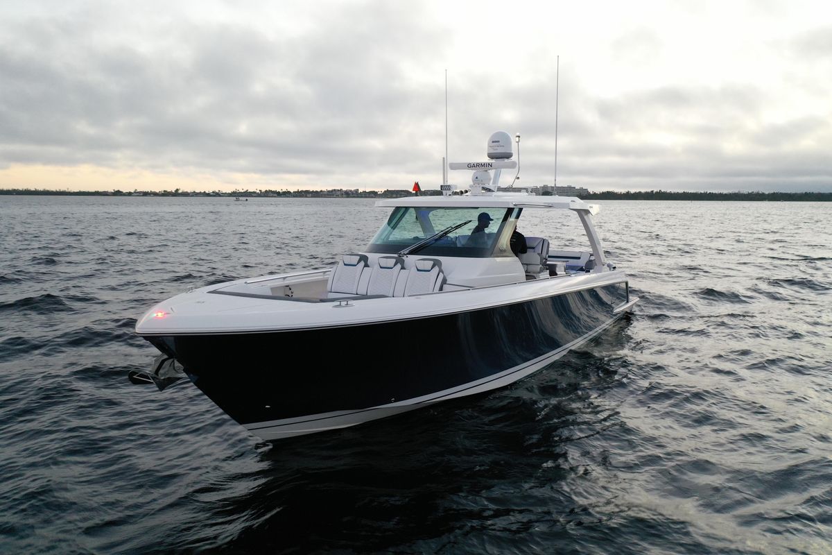 2020 Tiara Yachts 43 