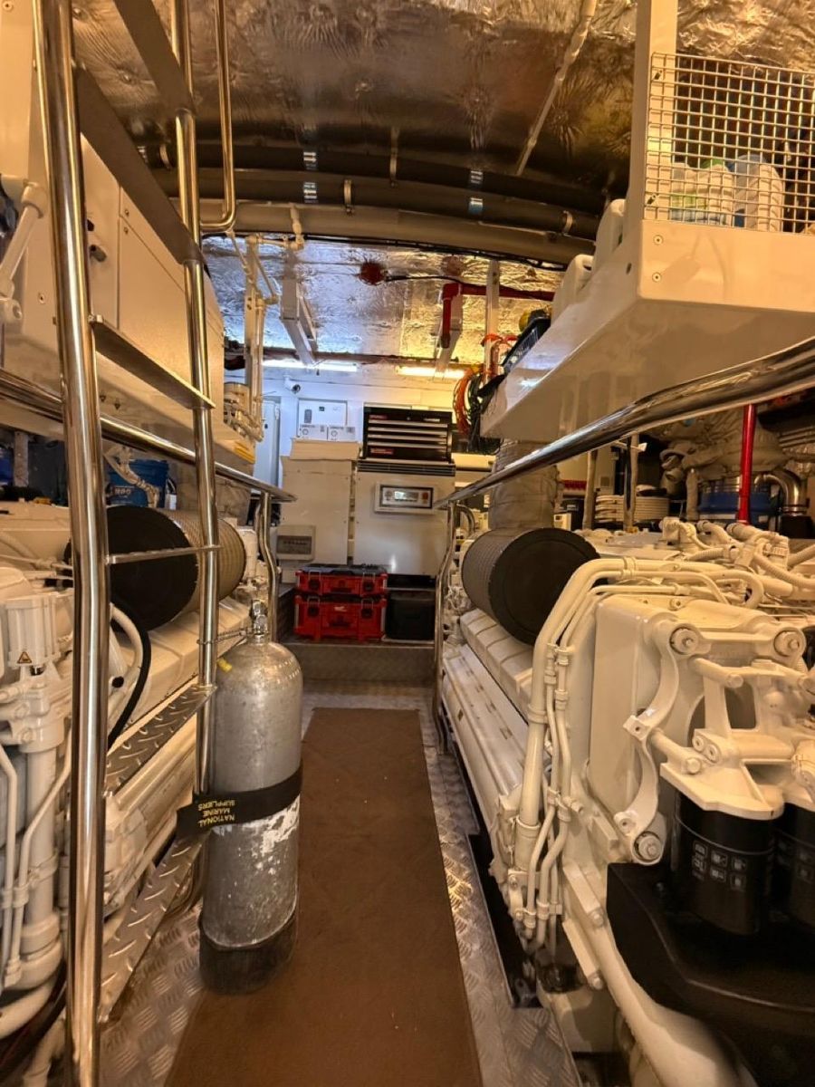2018 Sunseeker 86 