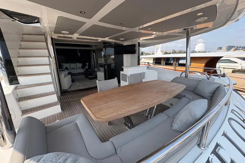  Yacht Photos Pics Luxurious 2018 Sunseeker 86 Yacht deck with elegant seating and dining area.