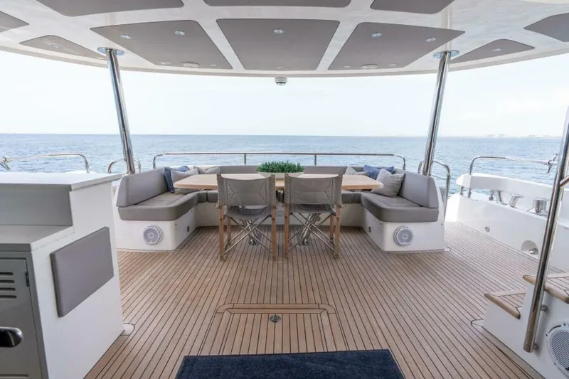  Yacht Photos Pics Luxurious Sunseeker 86 Yacht 2018 with elegant deck seating and ocean view.