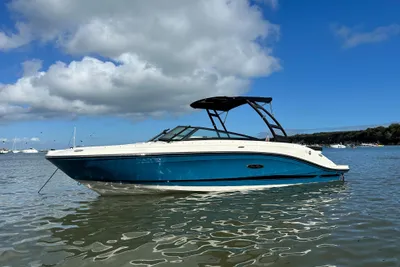 Sea Ray SPX 230