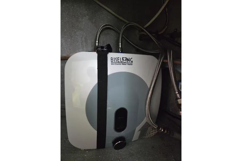 Prosecco Yacht Photos Pics Biselong mini electric water heater installed in a 1997 Seawind 1000 boat.