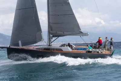 Advanced Yachts Advanced 44