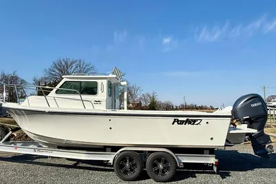 Parker 2420 Sport Cabin