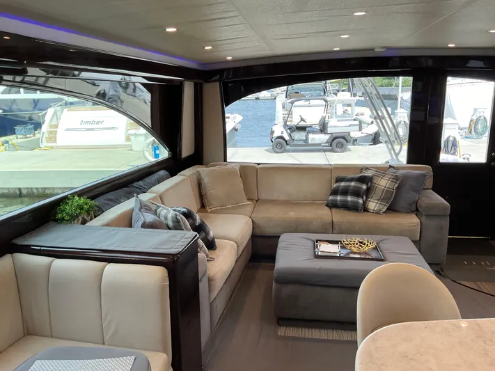 "el Jefe" Yacht Photos Pics 