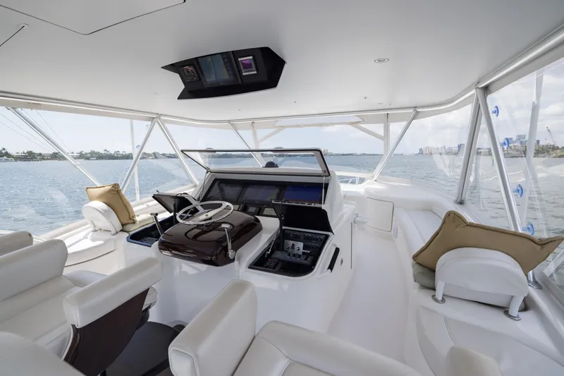 "el Jefe" Yacht Photos Pics Luxurious interior of 2014 Viking 70 Convertible yacht with ocean view.