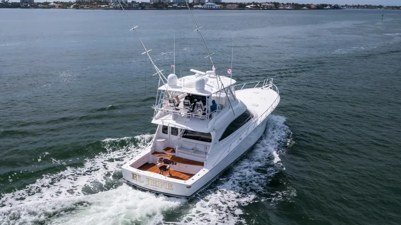 "el Jefe" Yacht Photos Pics 