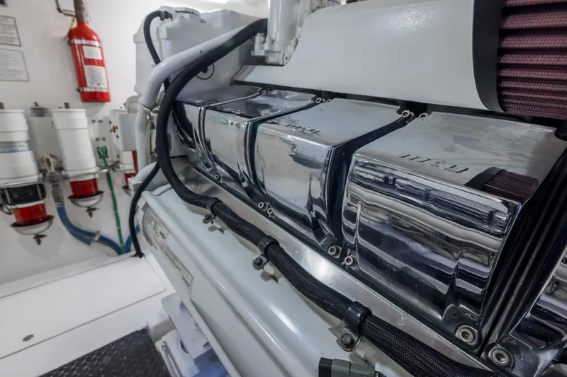 "el Jefe" Yacht Photos Pics 