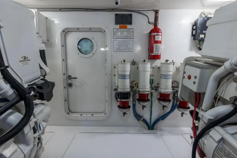 "el Jefe" Yacht Photos Pics 