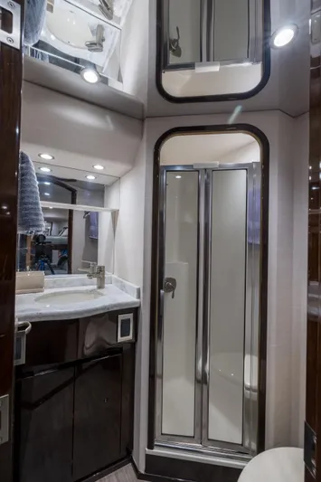 "el Jefe" Yacht Photos Pics 