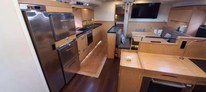 Lucid Dreams Yacht Photos Pics 