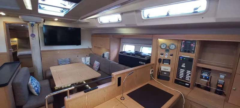 Lucid Dreams Yacht Photos Pics 