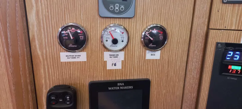 Lucid Dreams Yacht Photos Pics 