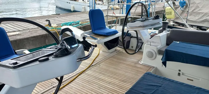 Lucid Dreams Yacht Photos Pics 