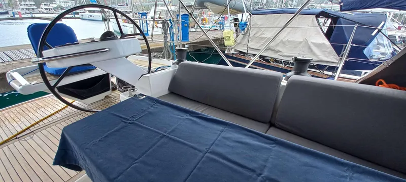 Lucid Dreams Yacht Photos Pics 