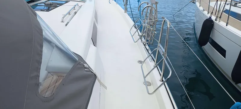 Lucid Dreams Yacht Photos Pics 